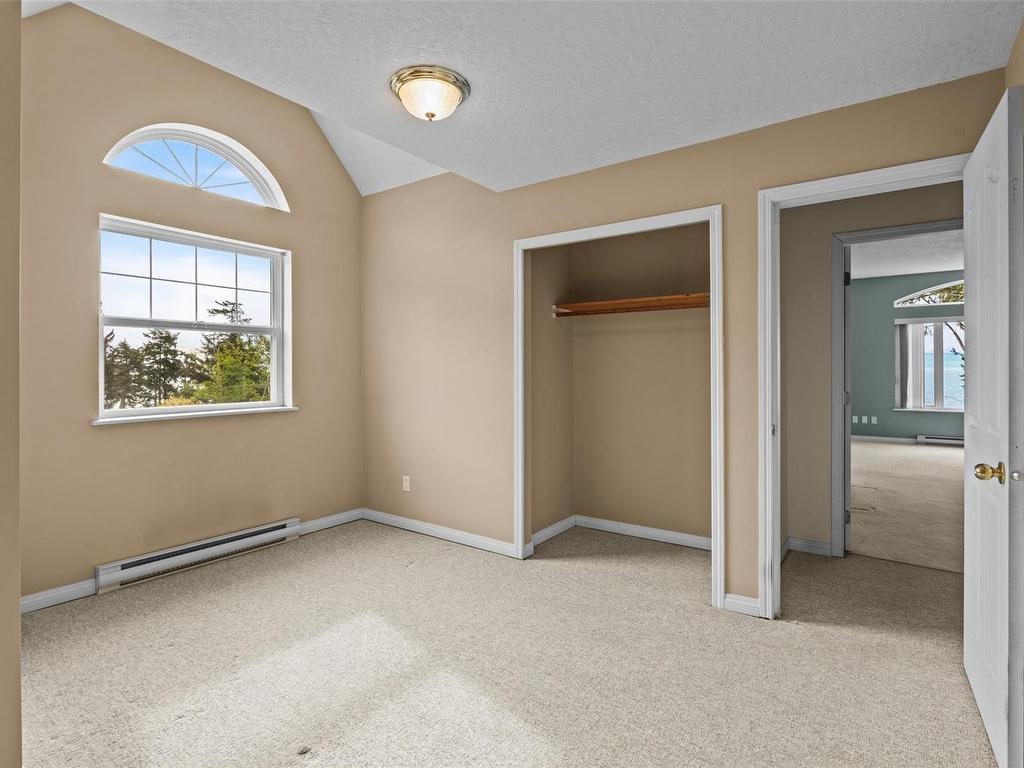 









8284


West Coast

Rd,
Sooke,




BC
V9Z 1E1

