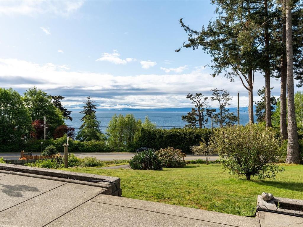 









8284


West Coast

Rd,
Sooke,




BC
V9Z 1E1

