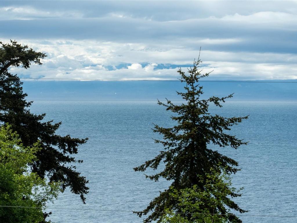 









8284


West Coast

Rd,
Sooke,




BC
V9Z 1E1

