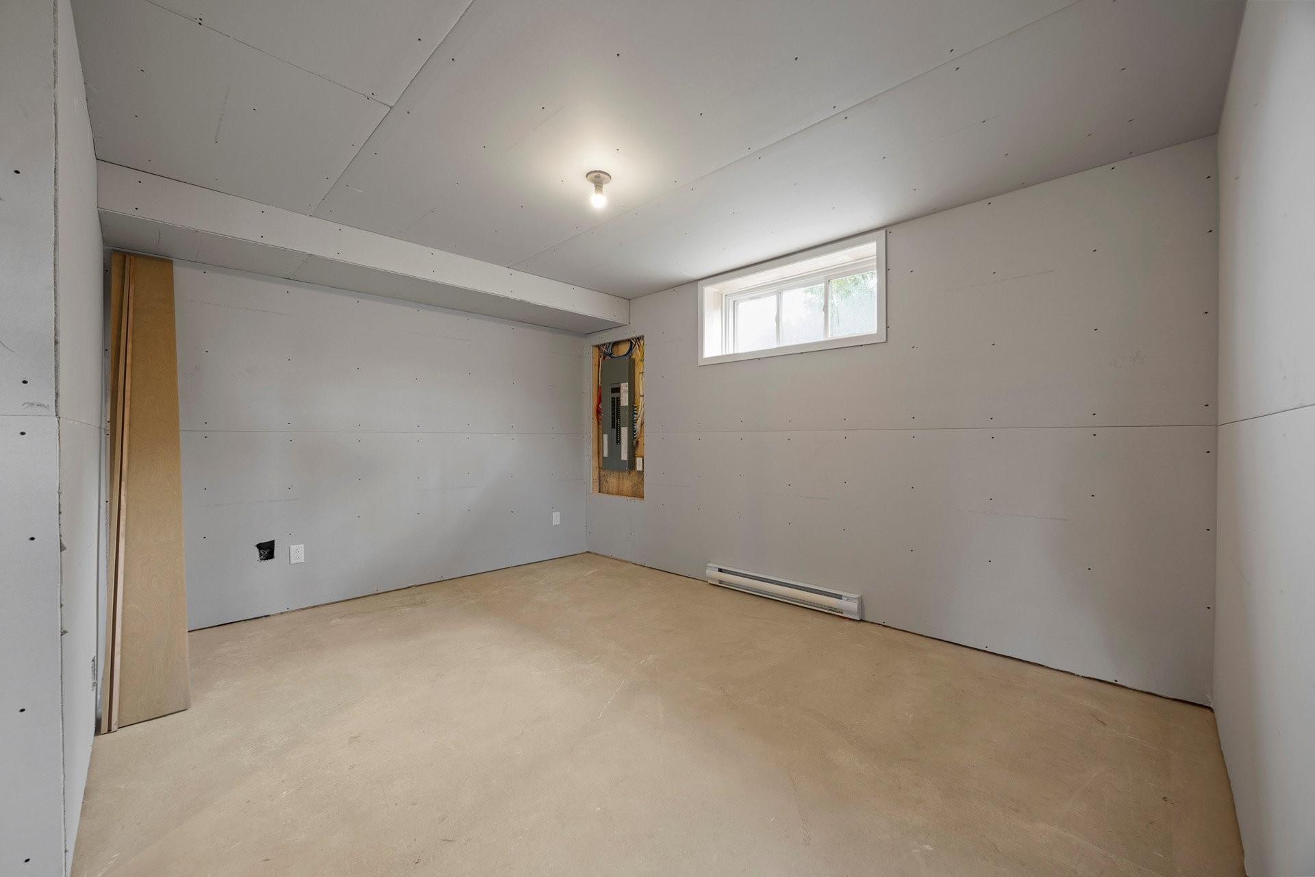 









251


Rue de la Barrière

,
Salaberry-de-Valleyfield,




QC
J6T6H9

