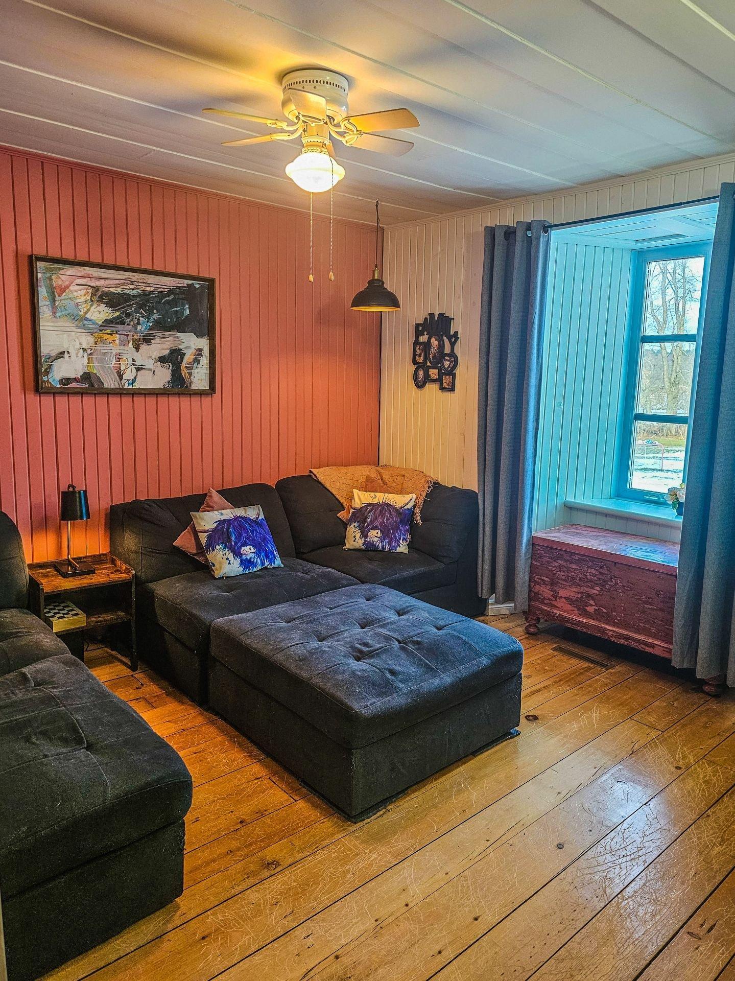 









10735


Route Sir-Wilfrid-Laurier

,
Mirabel,







QC
J7N1L8

