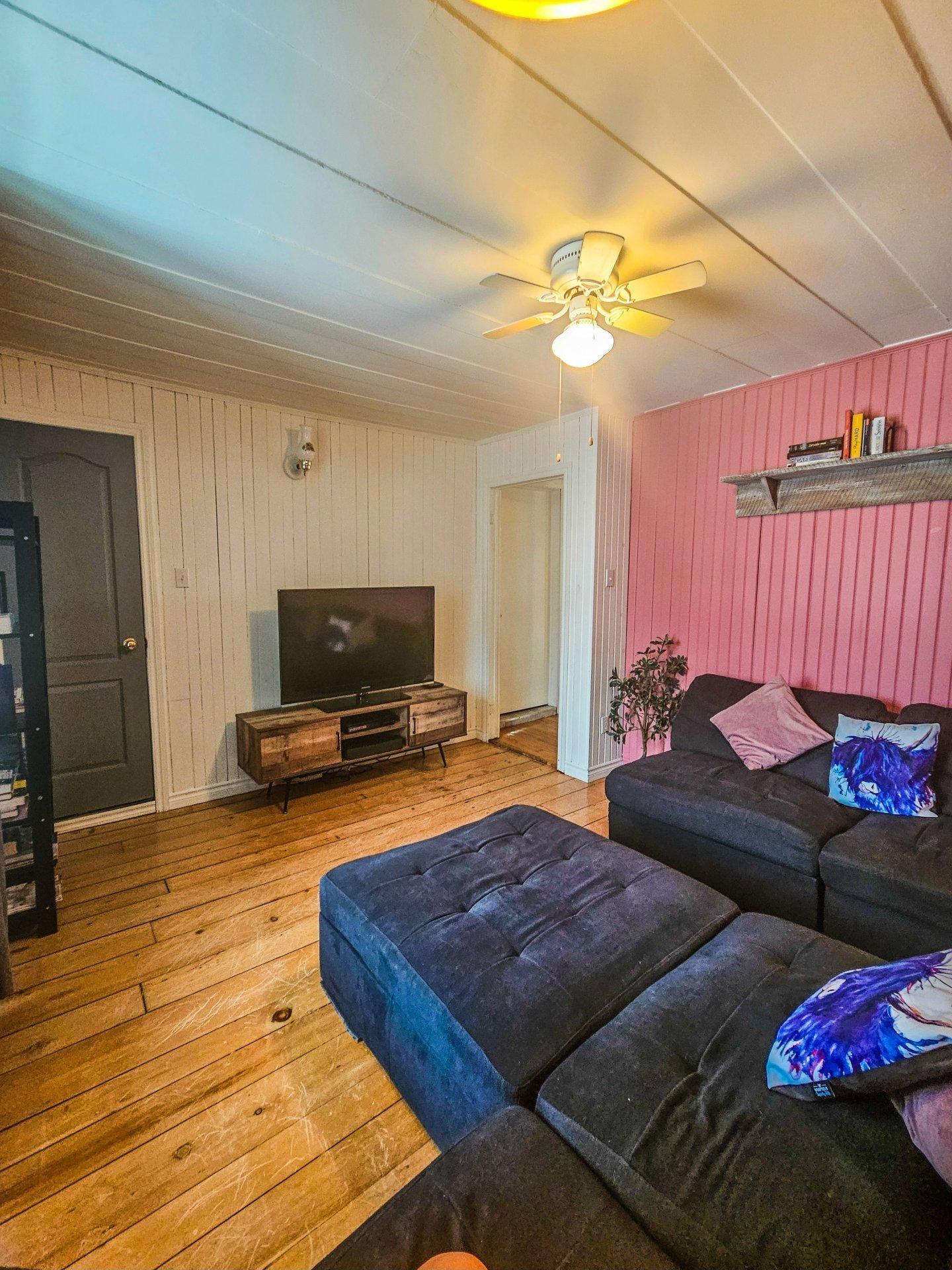 









10735


Route Sir-Wilfrid-Laurier

,
Mirabel,







QC
J7N1L8

