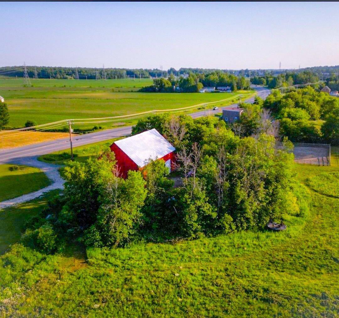 









10735


Route Sir-Wilfrid-Laurier

,
Mirabel,







QC
J7N1L8

