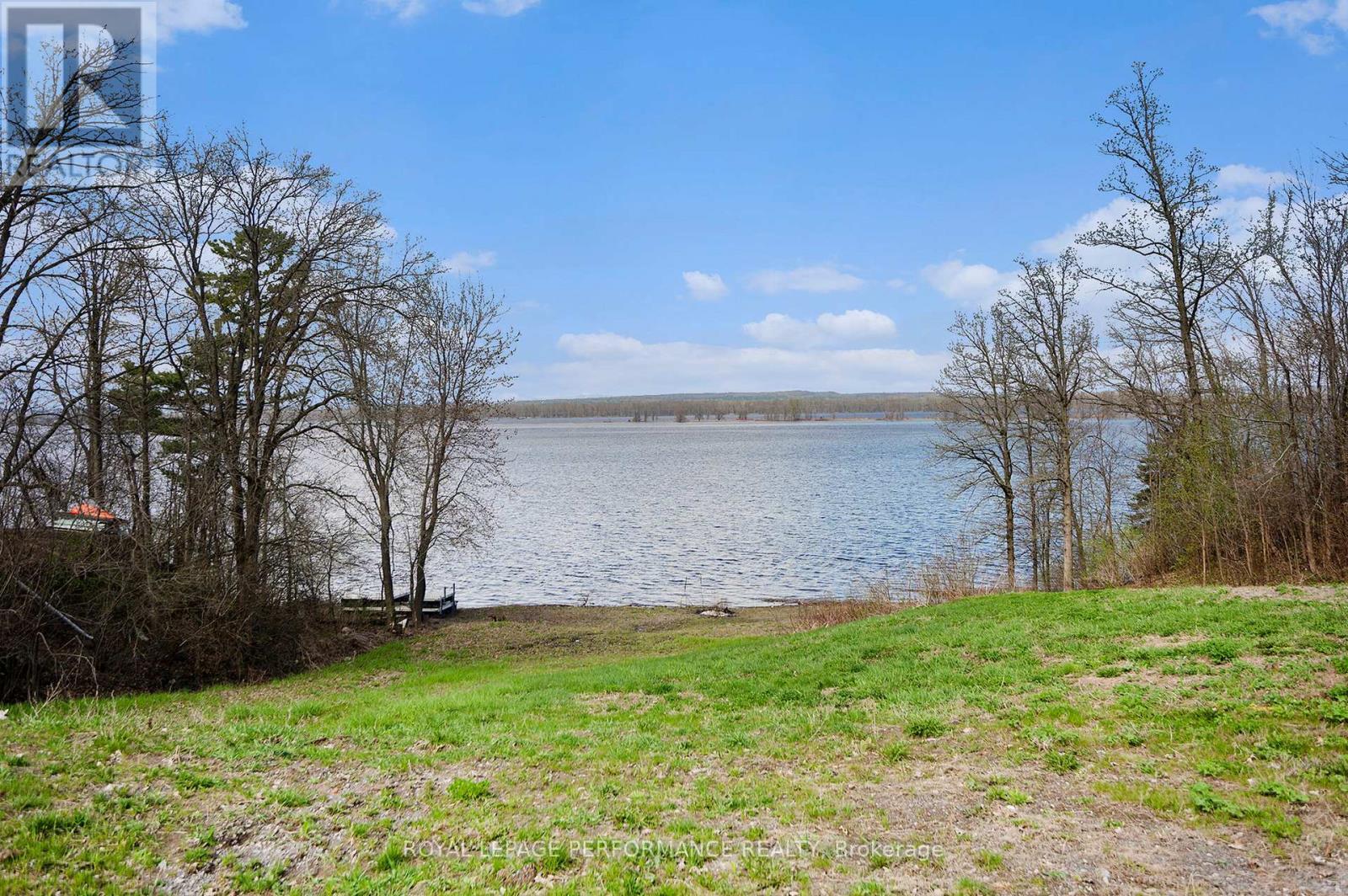 












9360 COUNTY ROAD 17 ROAD

,
Clarence-Rockland,




Ontario
K4K1K9

