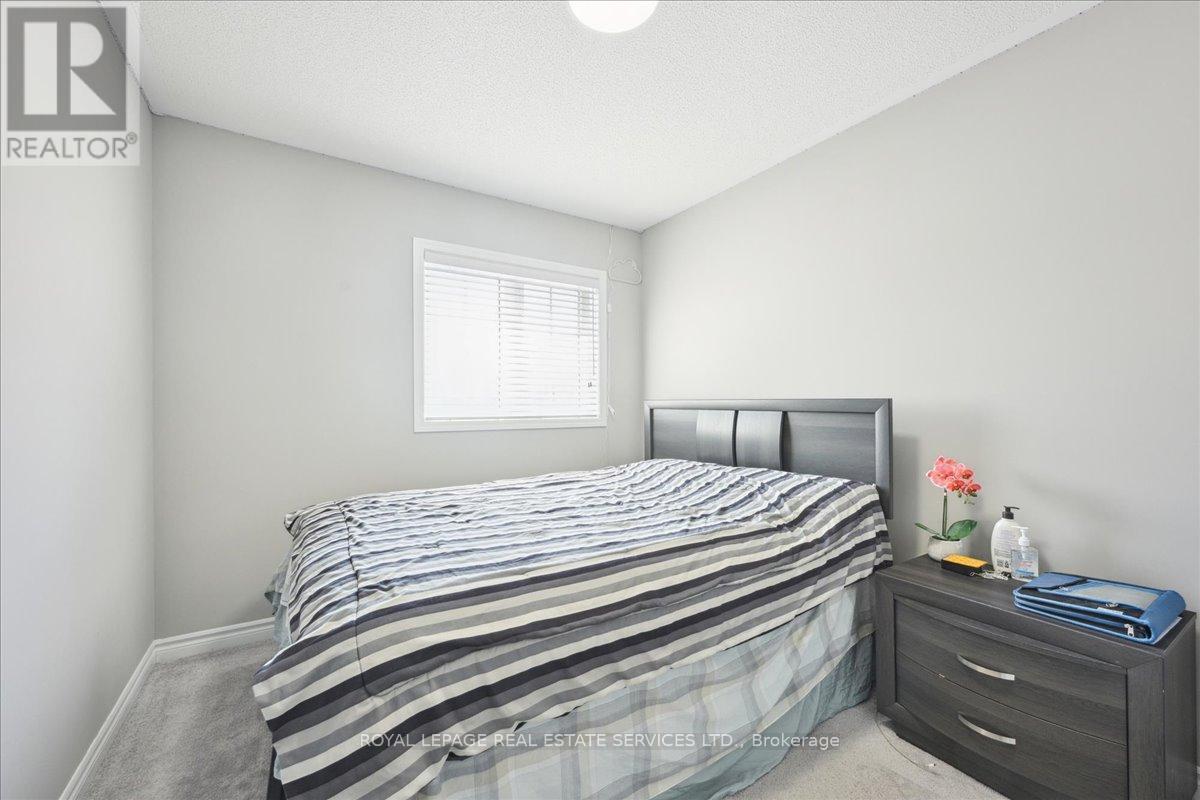 












1335 ROSE WAY

,
Milton,




Ontario
L9E1M5

