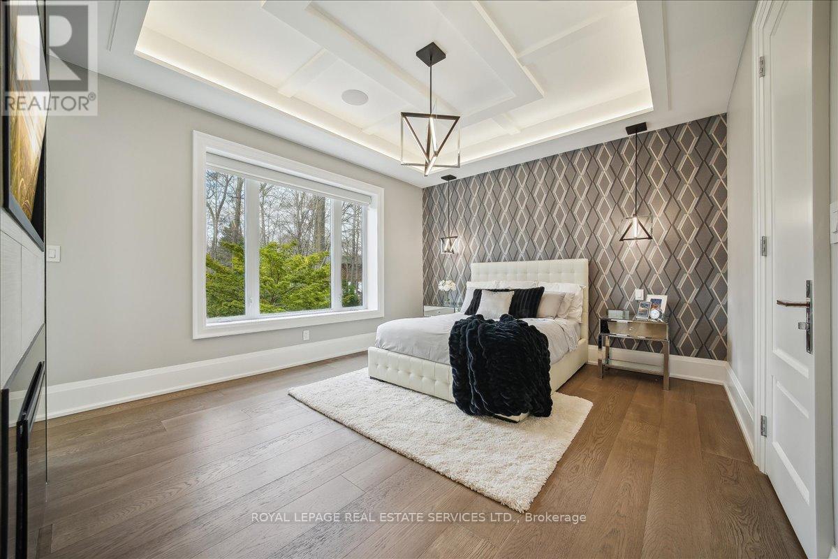 












1489 ROGERSWOOD COURT

,
Mississauga,




Ontario
L5J1R7

