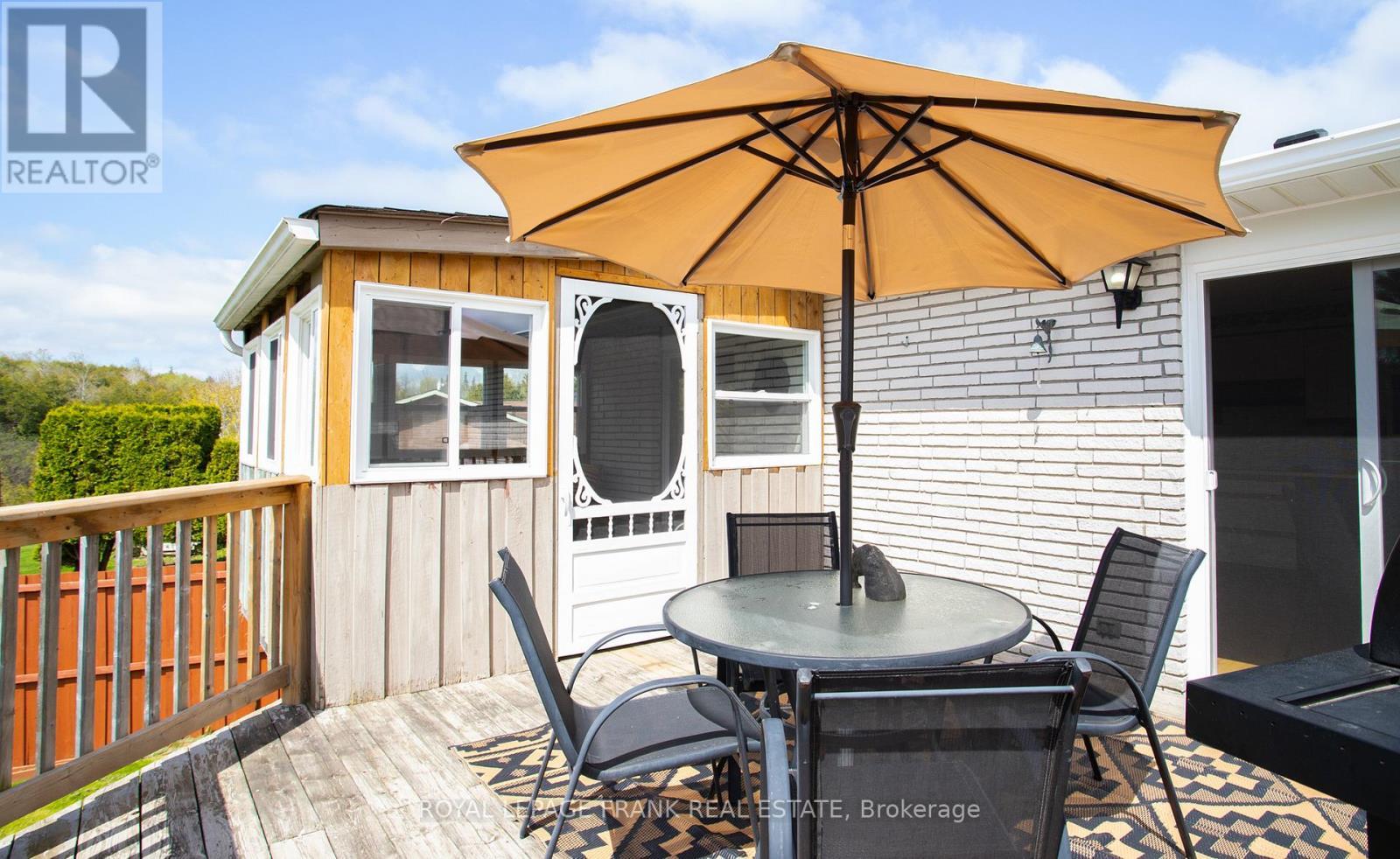












24 PEARL DRIVE

,
Scugog,




Ontario
L0C1B0

