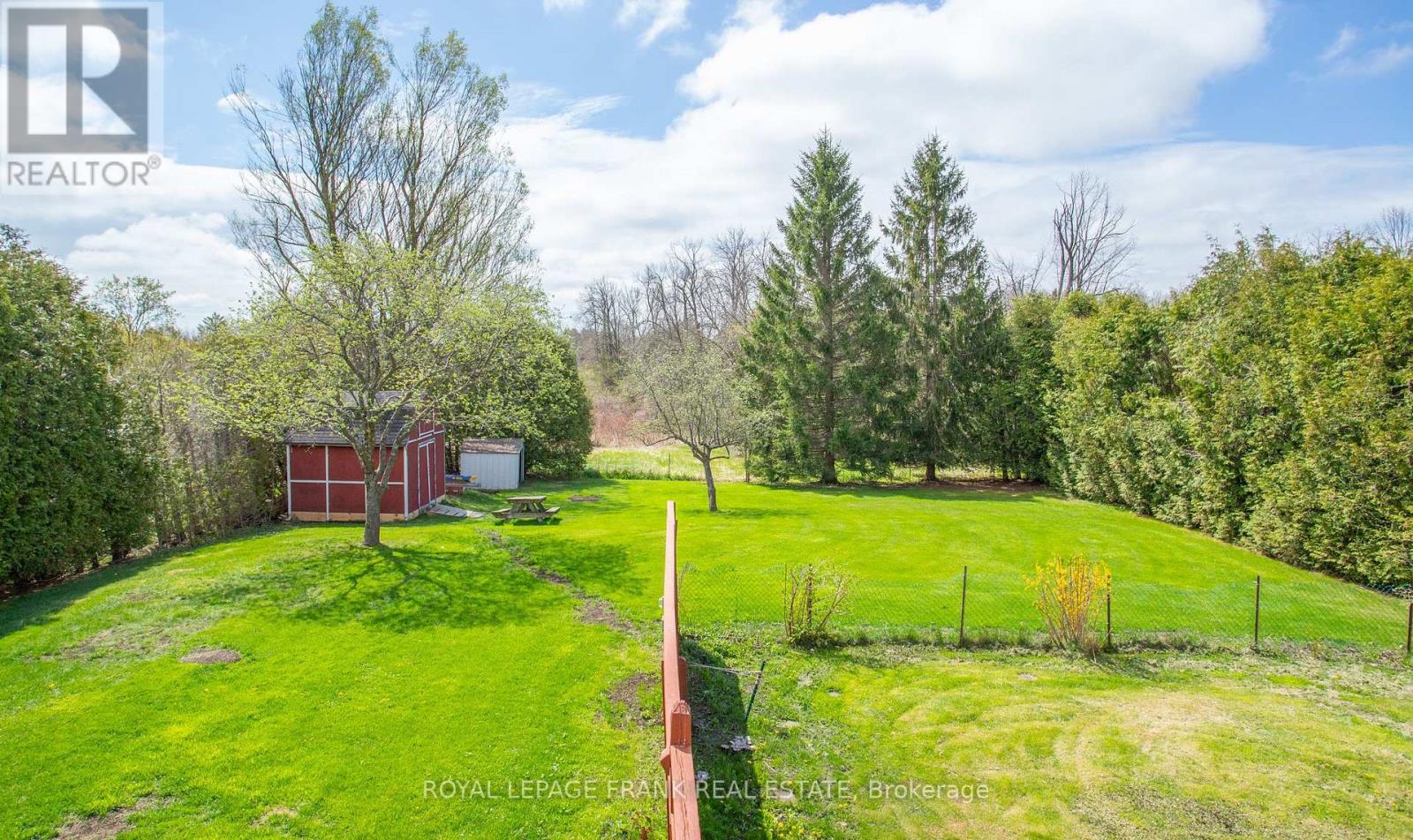 












24 PEARL DRIVE

,
Scugog,




Ontario
L0C1B0

