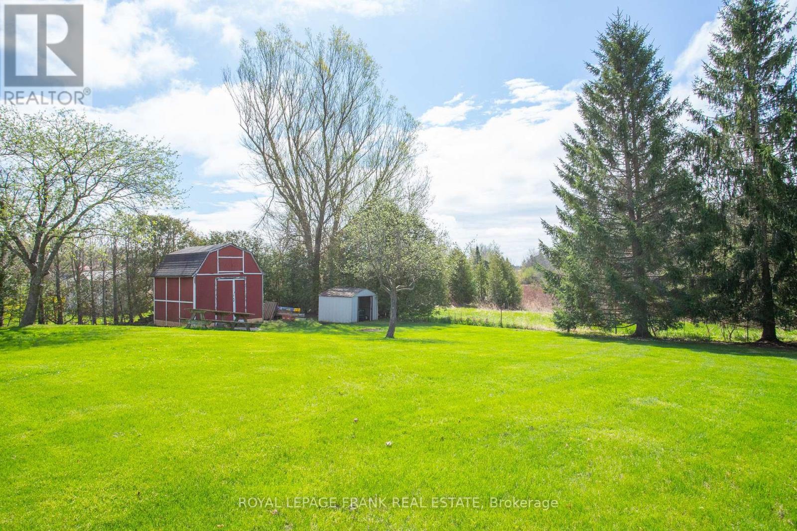 












24 PEARL DRIVE

,
Scugog,




Ontario
L0C1B0

