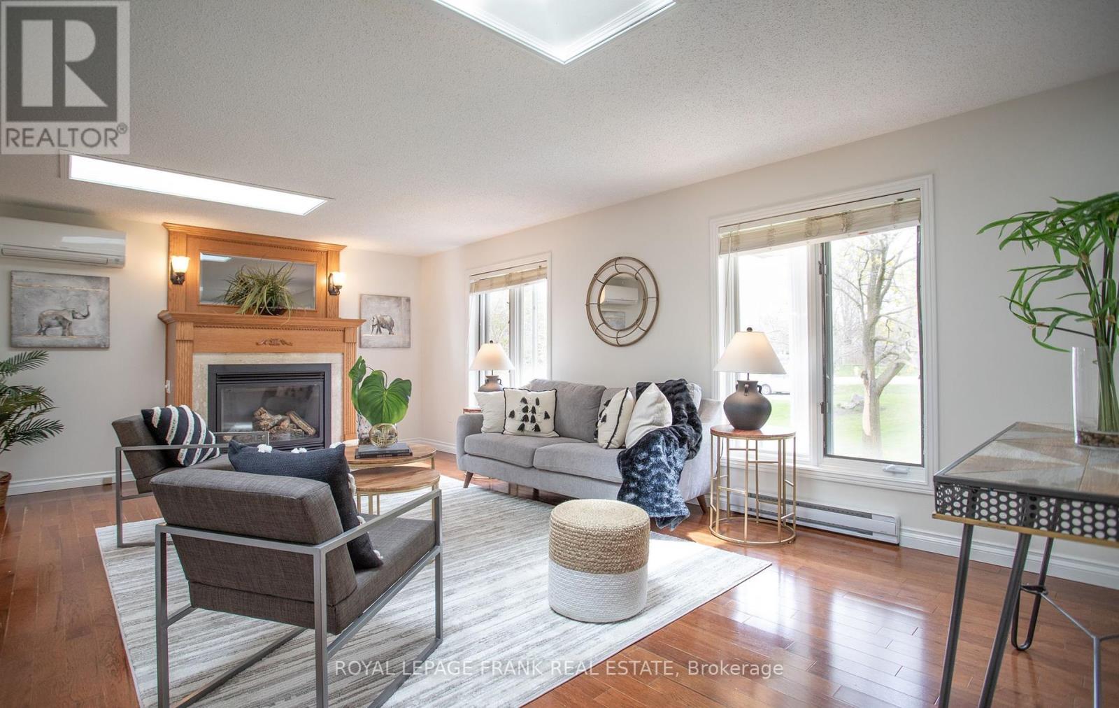 












24 PEARL DRIVE

,
Scugog,




Ontario
L0C1B0

