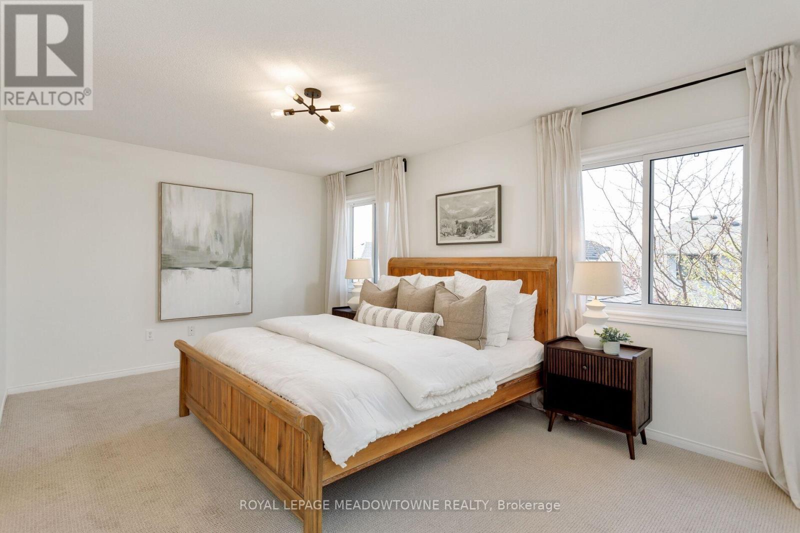 












1083 EASTERBROOK CRESCENT

,
Milton,




Ontario
L9T0C3

