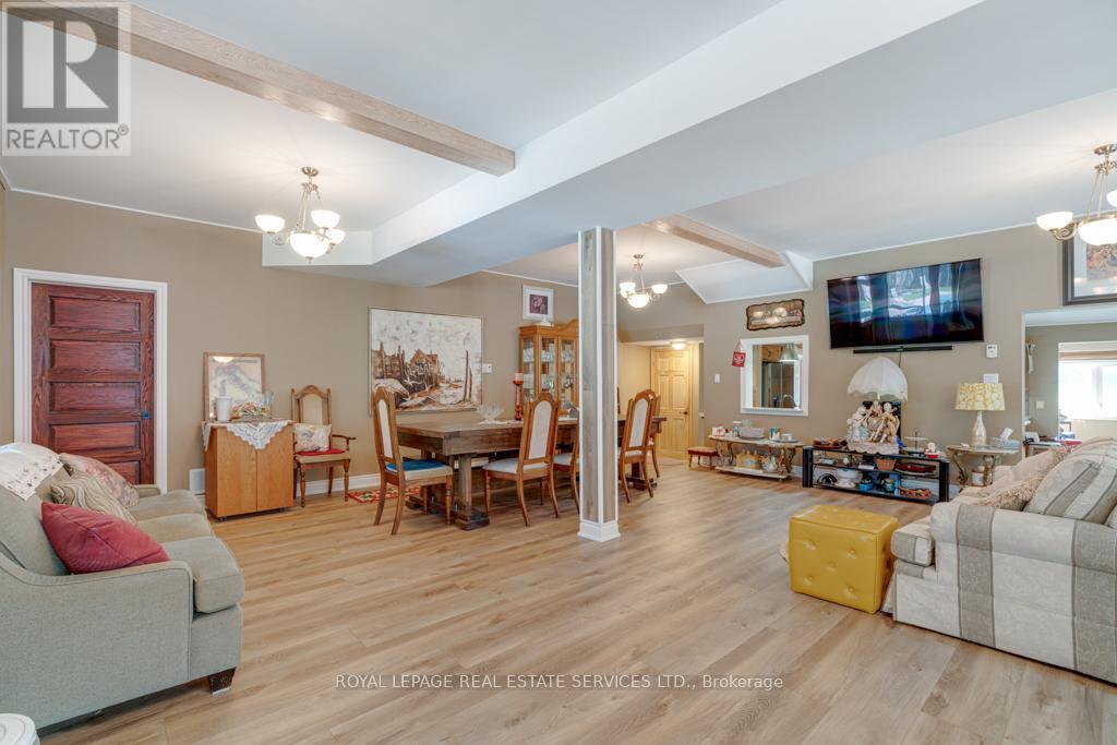 












6949 THOROLD STONE ROAD

,
Niagara Falls,




Ontario
L2J1B5

