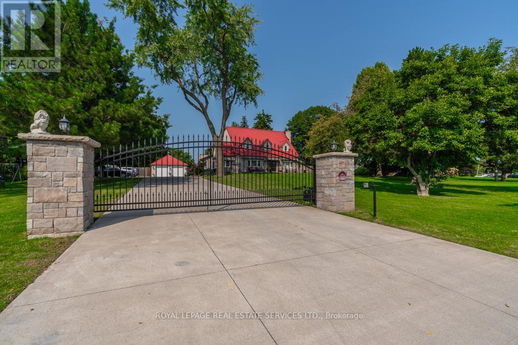 












6949 THOROLD STONE ROAD

,
Niagara Falls,




Ontario
L2J1B5

