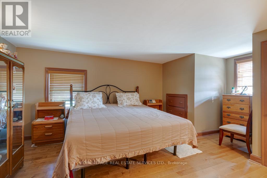 












6949 THOROLD STONE ROAD

,
Niagara Falls,




Ontario
L2J1B5

