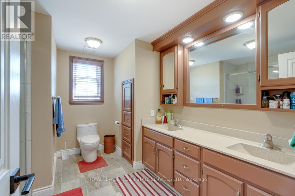 












6949 THOROLD STONE ROAD

,
Niagara Falls,




Ontario
L2J1B5

