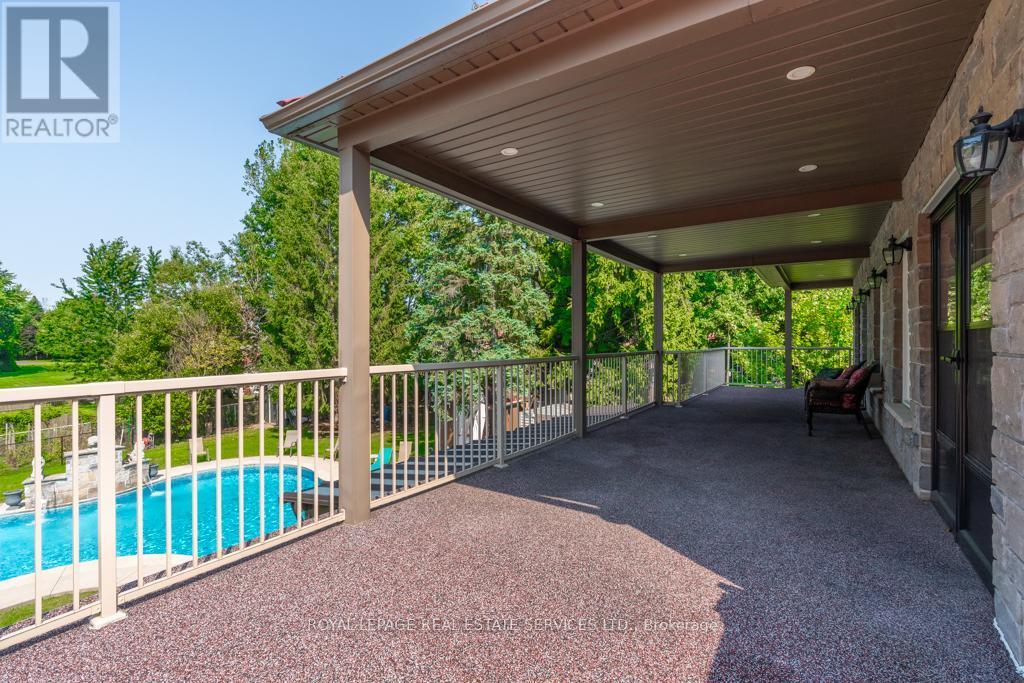 












6949 THOROLD STONE ROAD

,
Niagara Falls,




Ontario
L2J1B5

