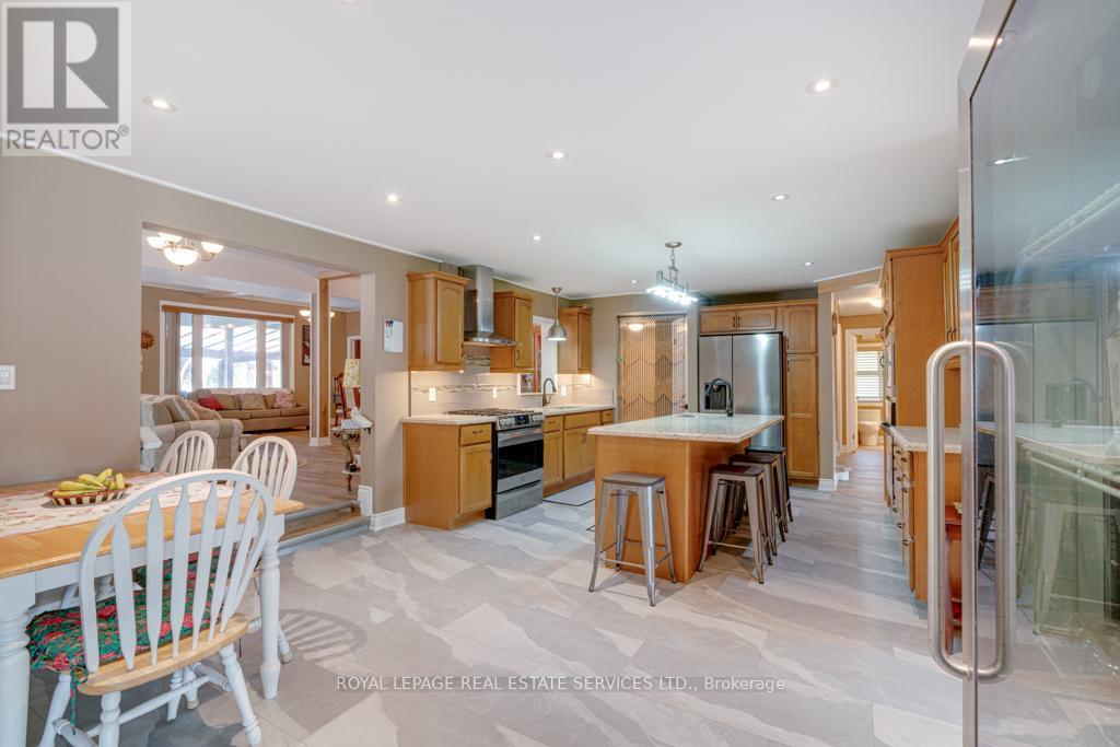 












6949 THOROLD STONE ROAD

,
Niagara Falls,




Ontario
L2J1B5

