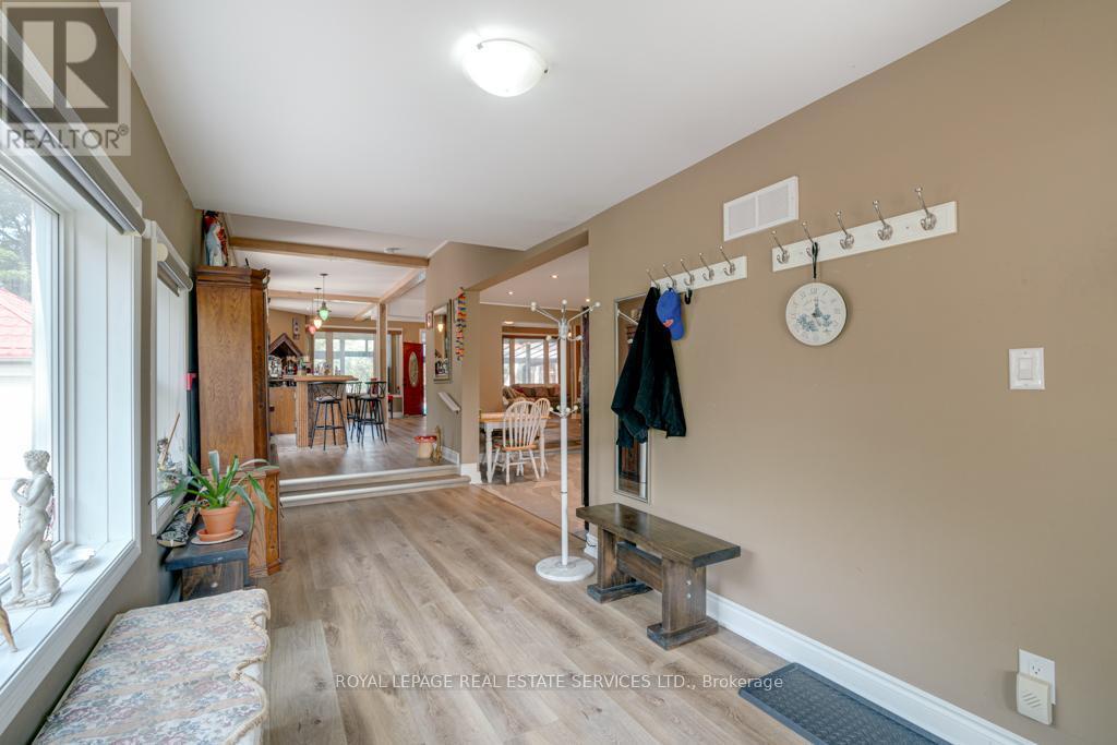 












6949 THOROLD STONE ROAD

,
Niagara Falls,




Ontario
L2J1B5

