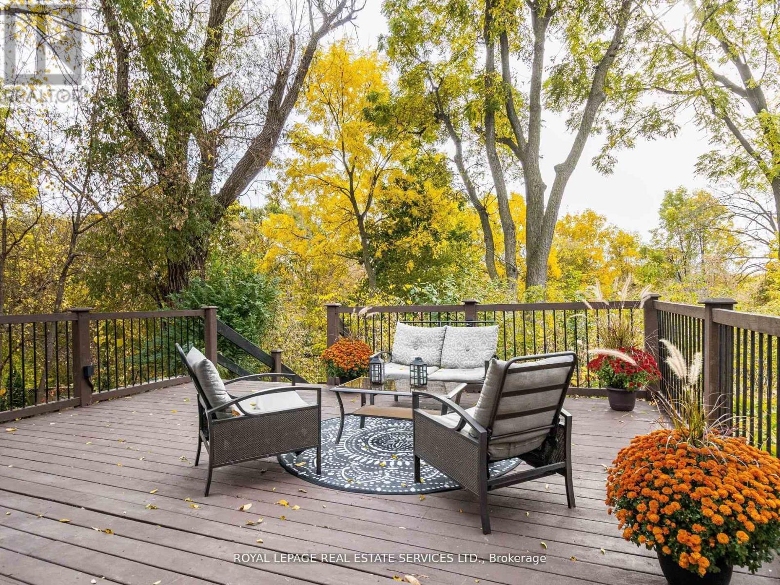 












39 CLARENCE STREET

,
Brampton,




Ontario
L6W1S2


