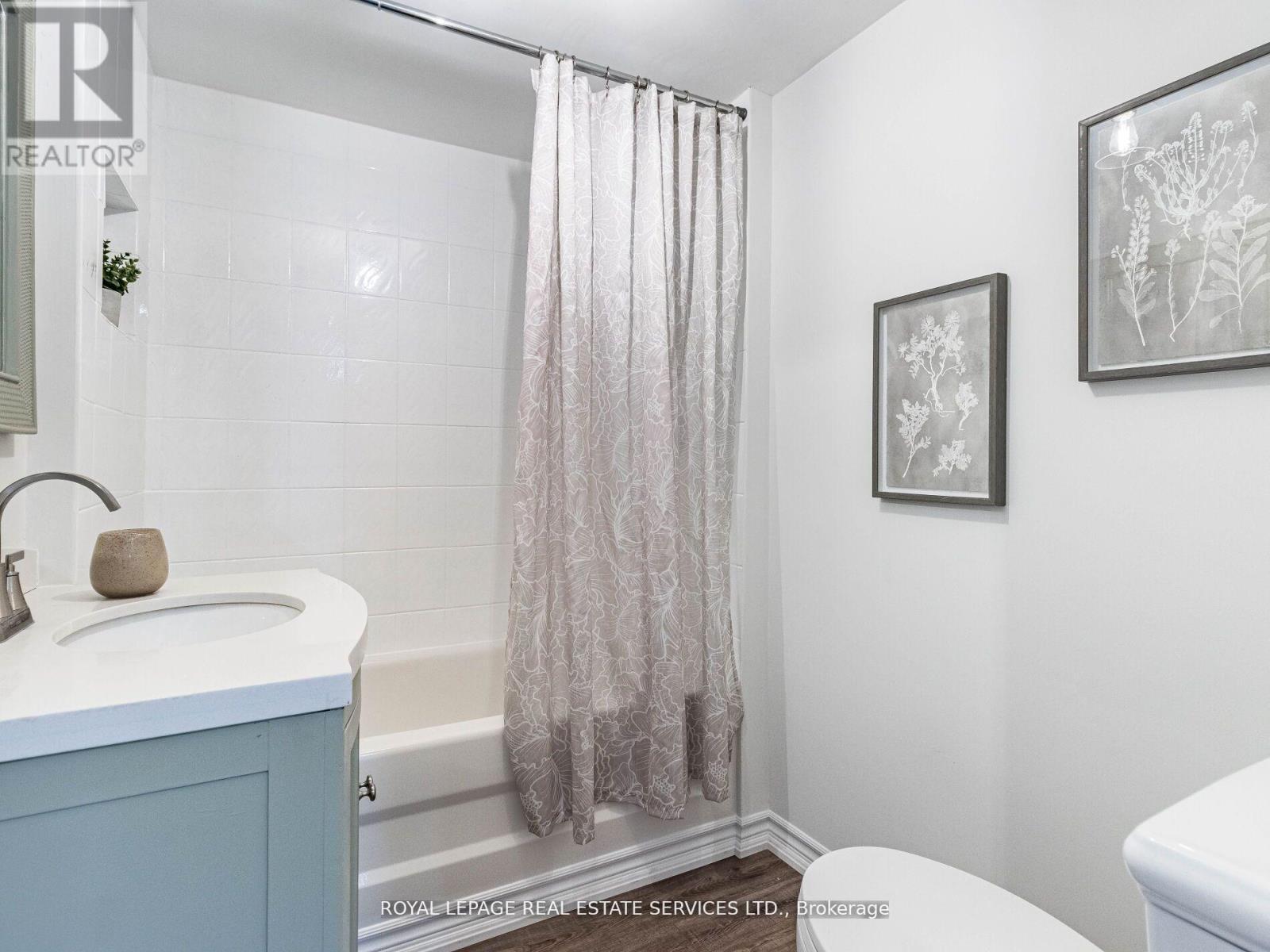 












39 CLARENCE STREET

,
Brampton,




Ontario
L6W1S2

