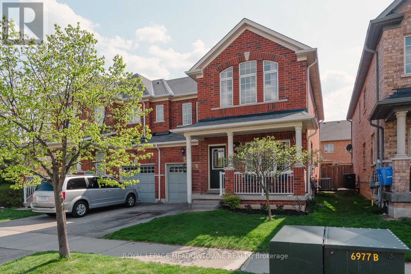 












292 GIDDINGS CRESCENT

,
Milton,




Ontario
L9T7A9

