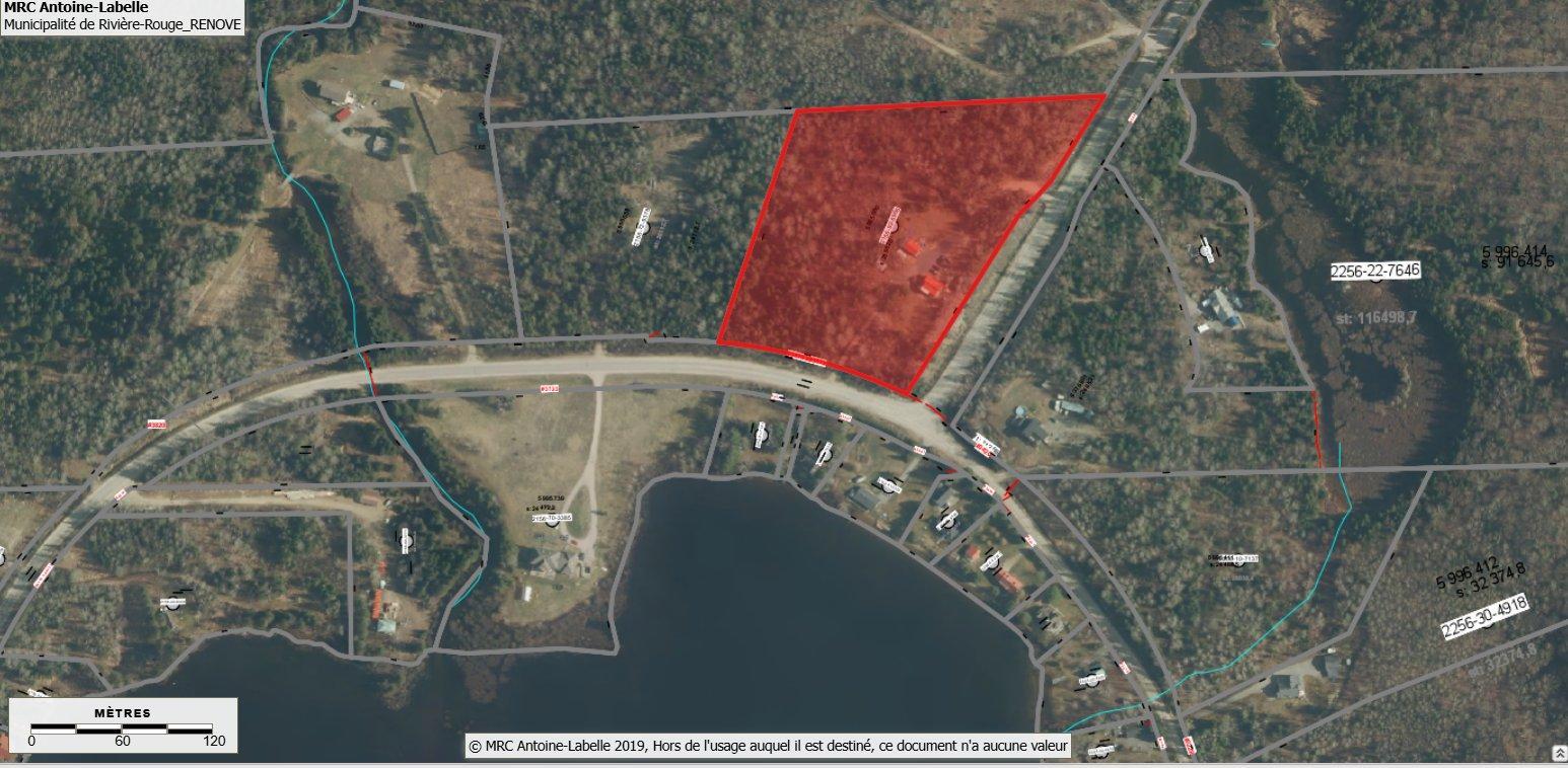









3570


Ch. du Tour-du-Lac-Tibériade

,
Rivière-Rouge,




QC
J0T1T0

