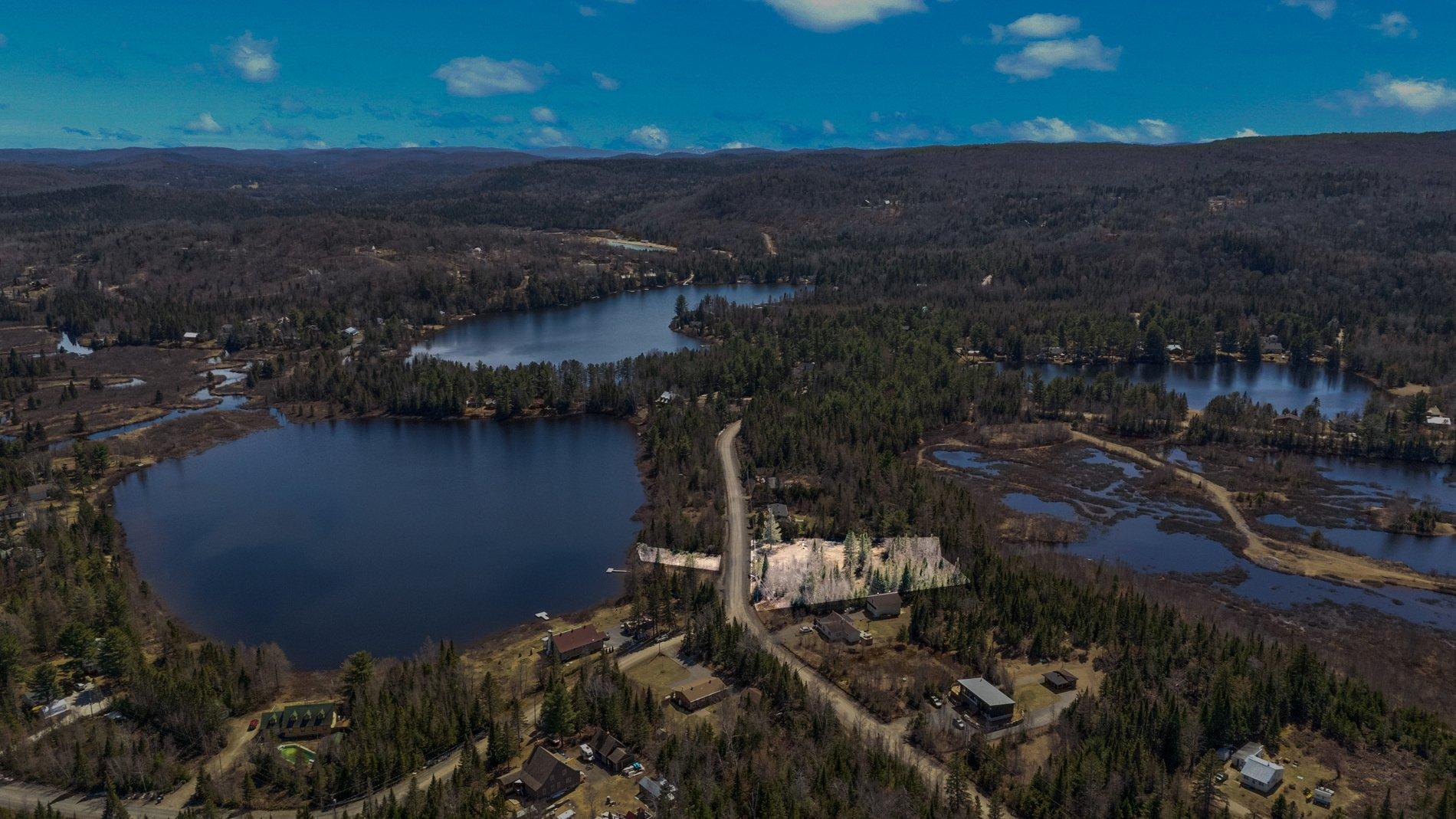 









243


Rue du Lac-Marier

,
Sainte-Marguerite-du-Lac-Masson,







QC
J0T1L0

