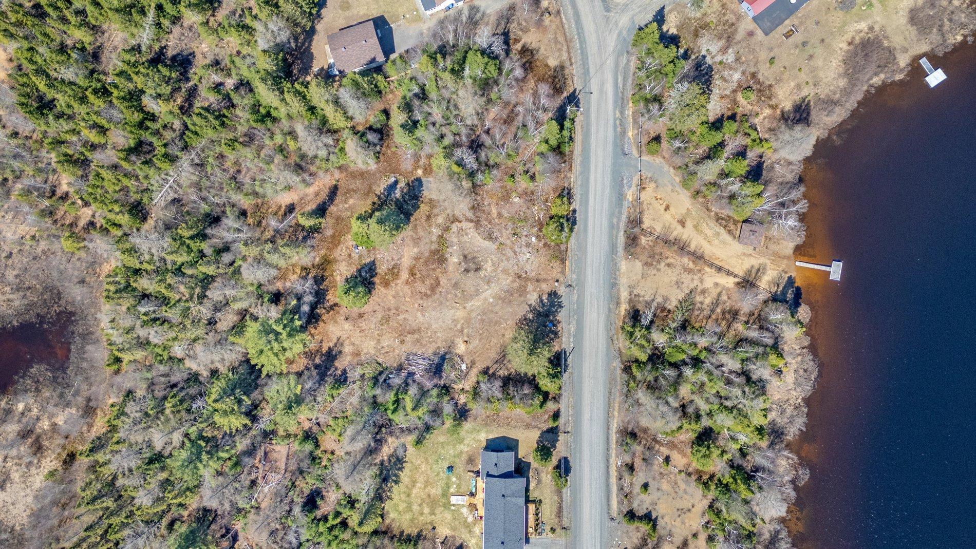 









243


Rue du Lac-Marier

,
Sainte-Marguerite-du-Lac-Masson,







QC
J0T1L0


