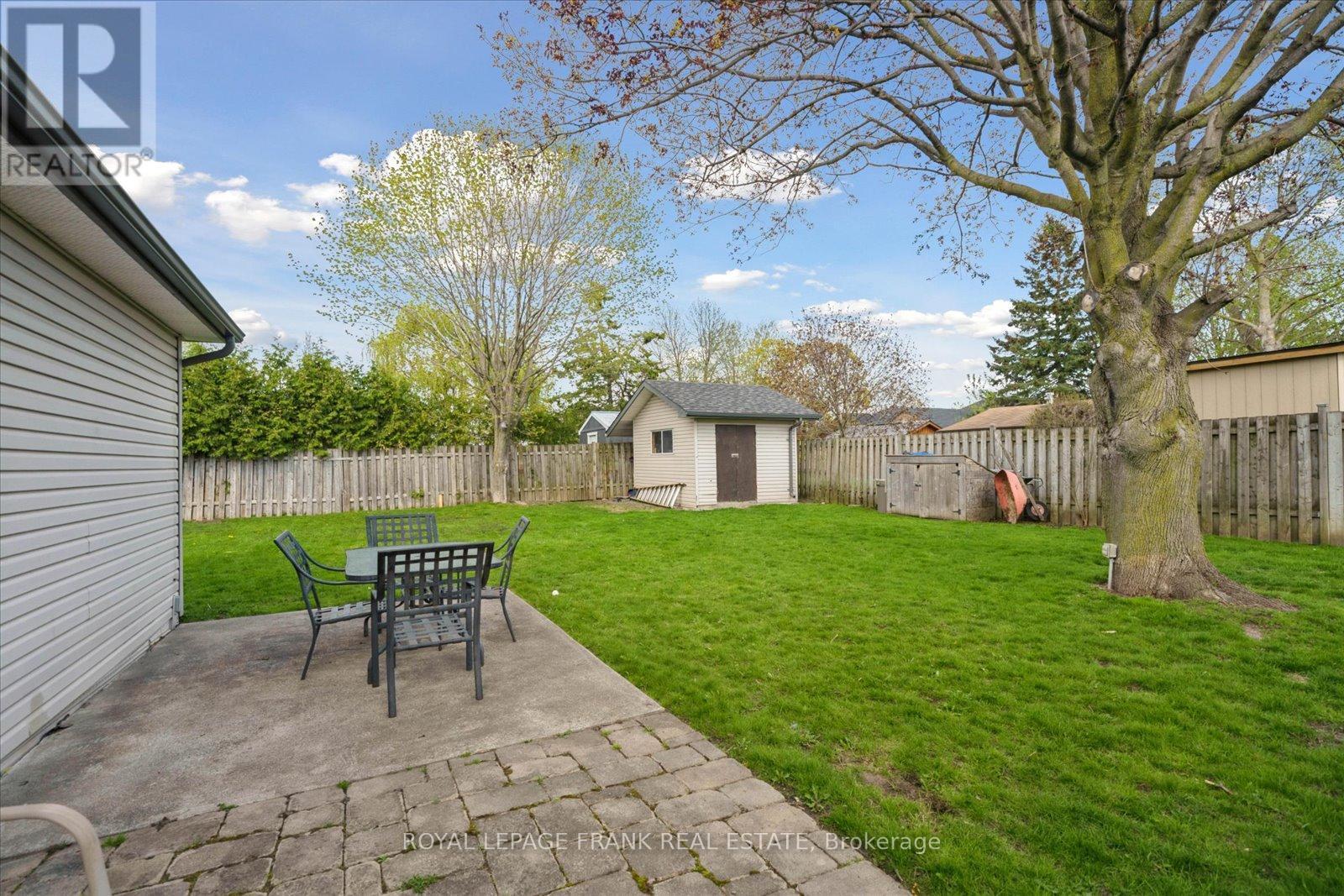 












109 ONTARIO STREET

,
Clarington (Bowmanville),




Ontario
L1C2T3

