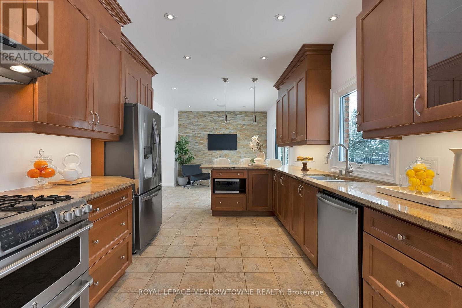 












19 STEELE HOME COURT

,
Caledon,




Ontario
L7E0B1

