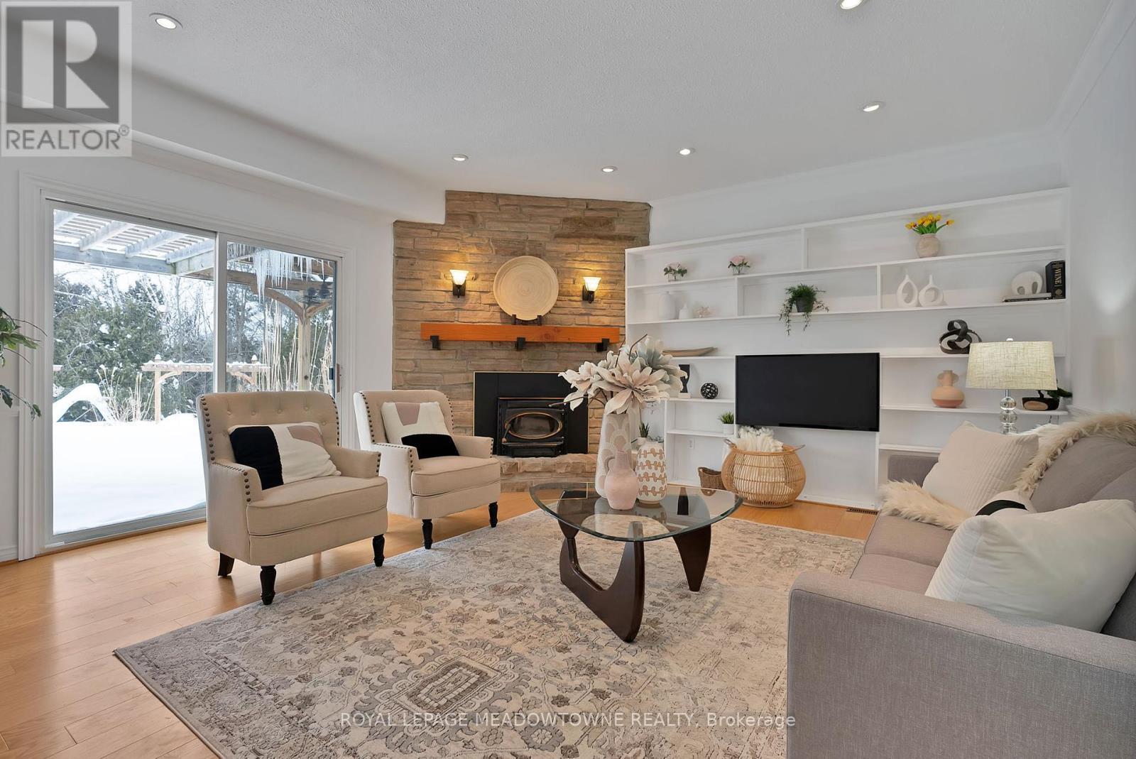 












19 STEELE HOME COURT

,
Caledon,




Ontario
L7E0B1

