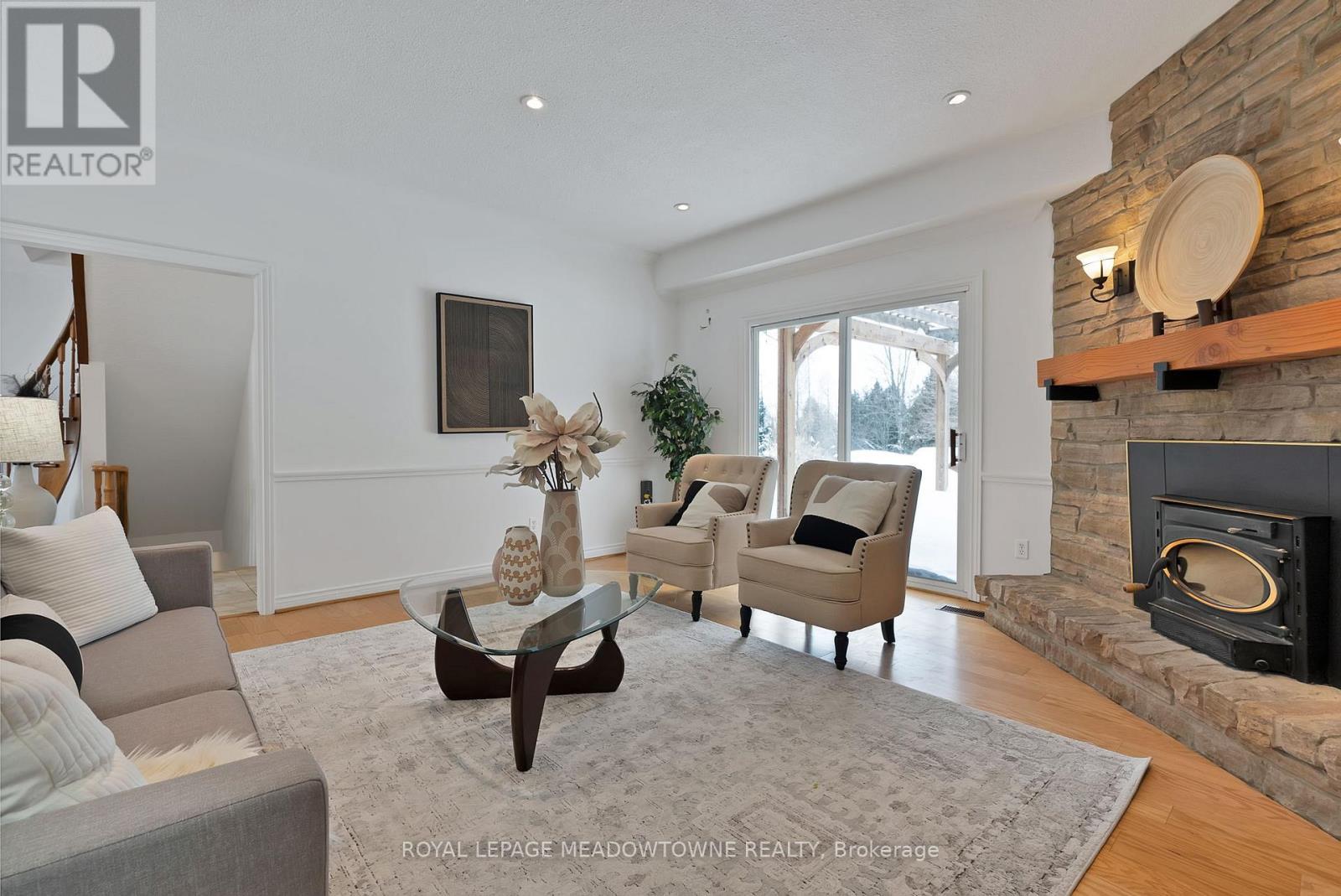 












19 STEELE HOME COURT

,
Caledon,




Ontario
L7E0B1

