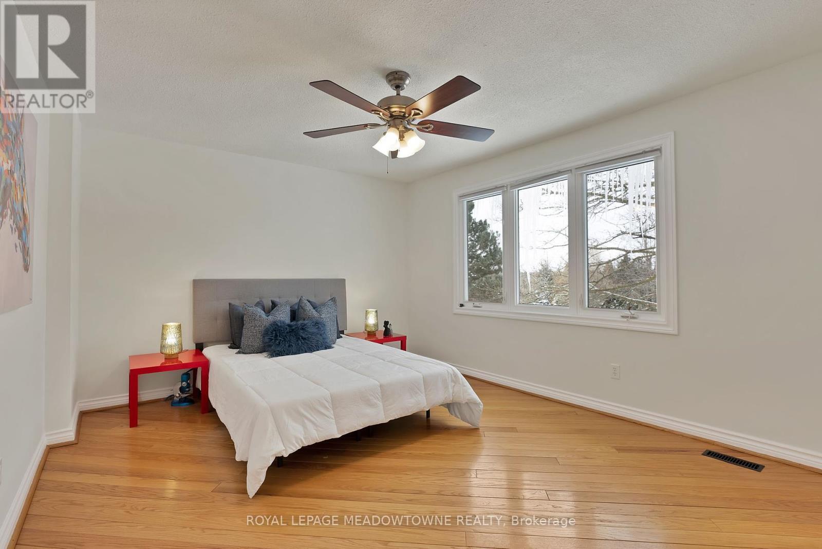 












19 STEELE HOME COURT

,
Caledon,




Ontario
L7E0B1

