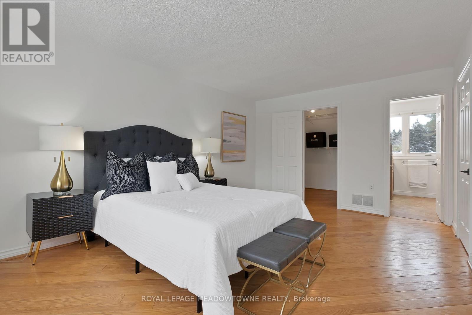 












19 STEELE HOME COURT

,
Caledon,




Ontario
L7E0B1

