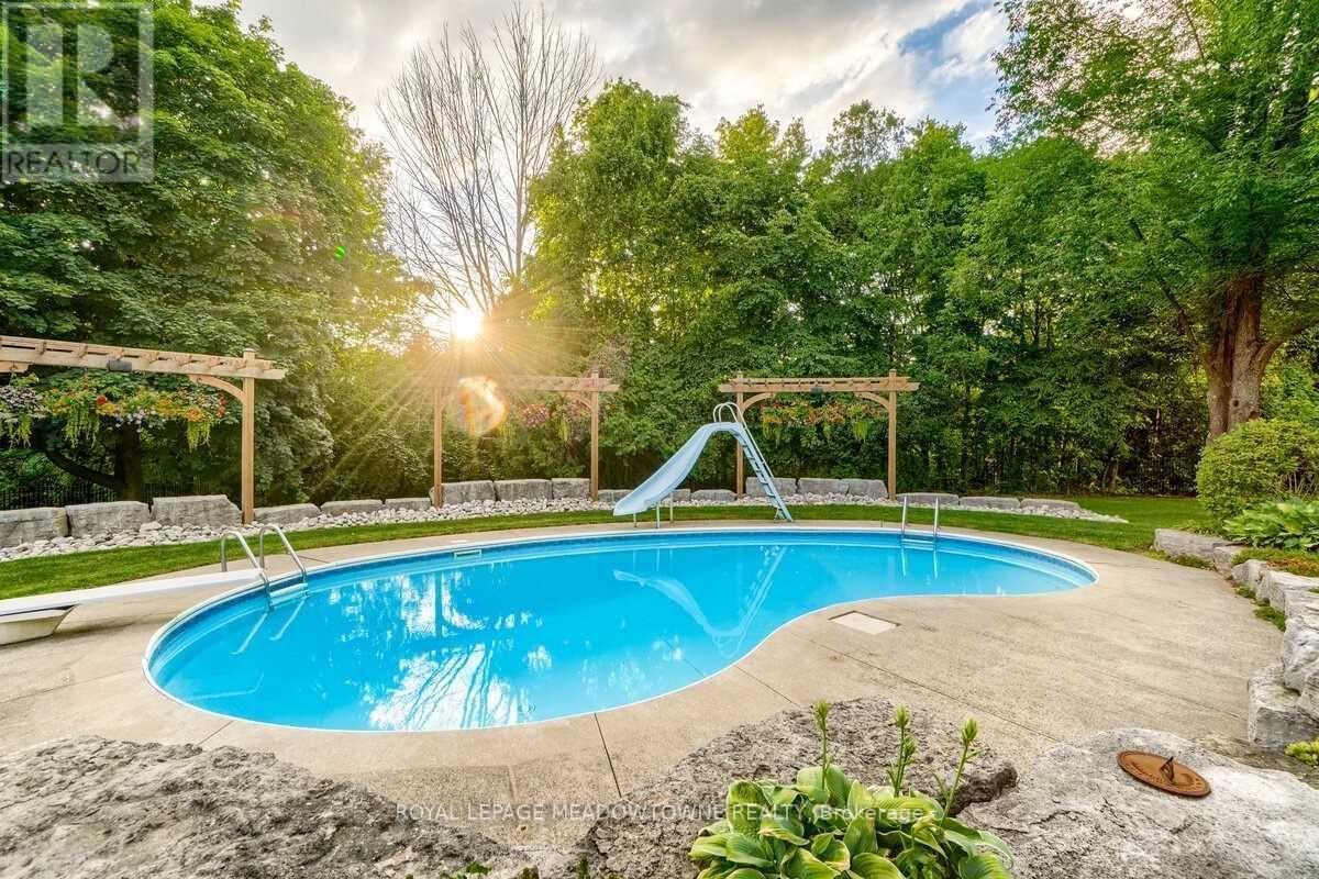 












19 STEELE HOME COURT

,
Caledon,




Ontario
L7E0B1

