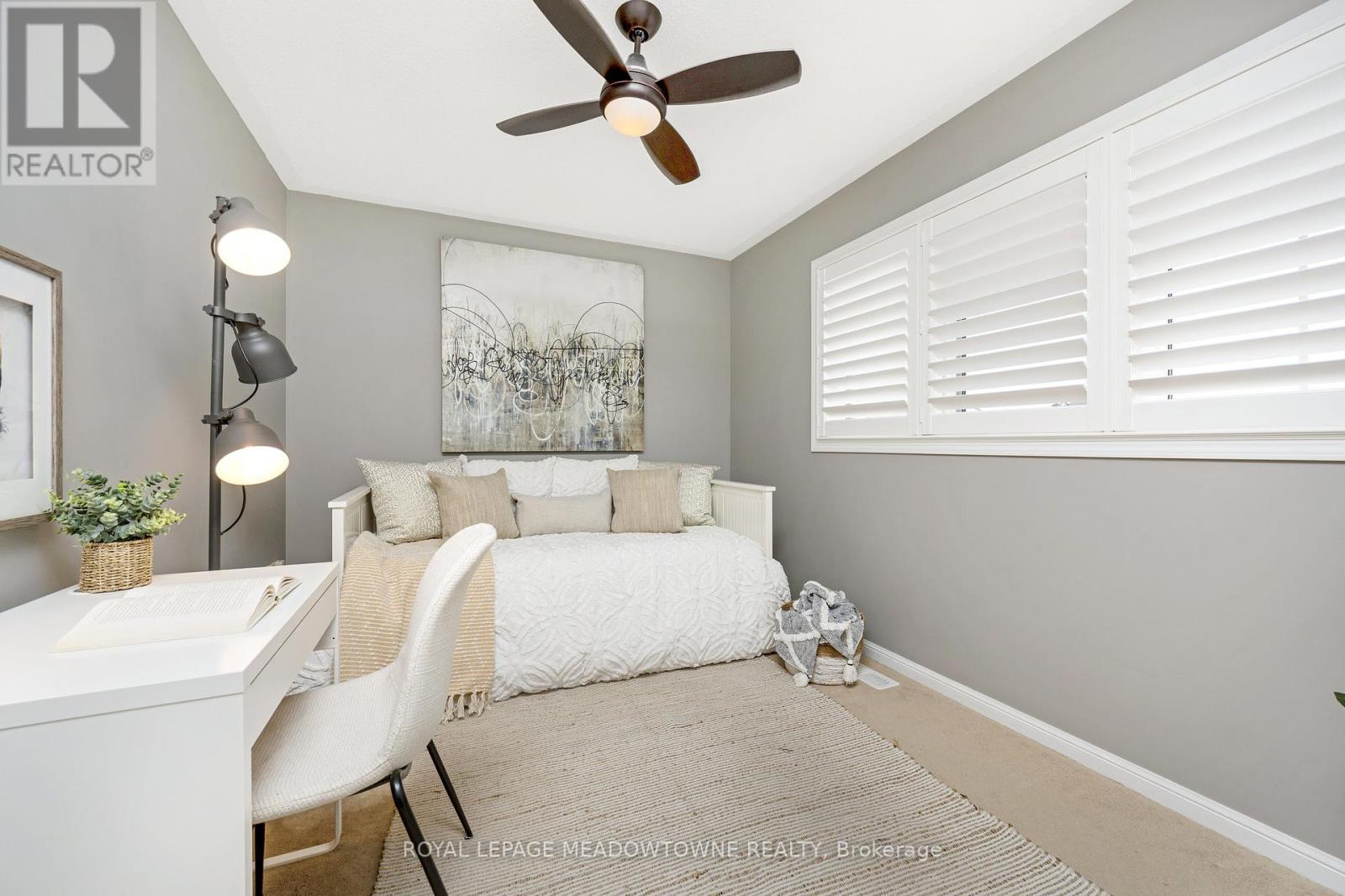 












428 DYMOTT AVENUE

,
Milton,




Ontario
L9T7V1


