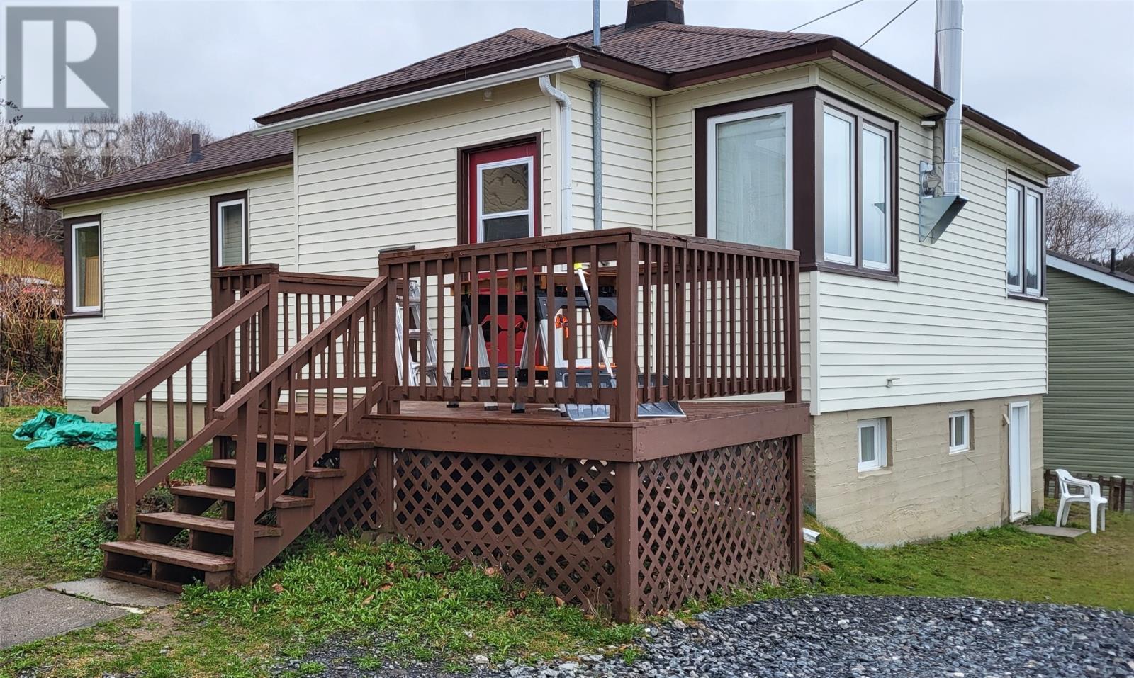 












11 Dale Street

,
Corner Brook,




Newfoundland & Labrador
A2H3W7

