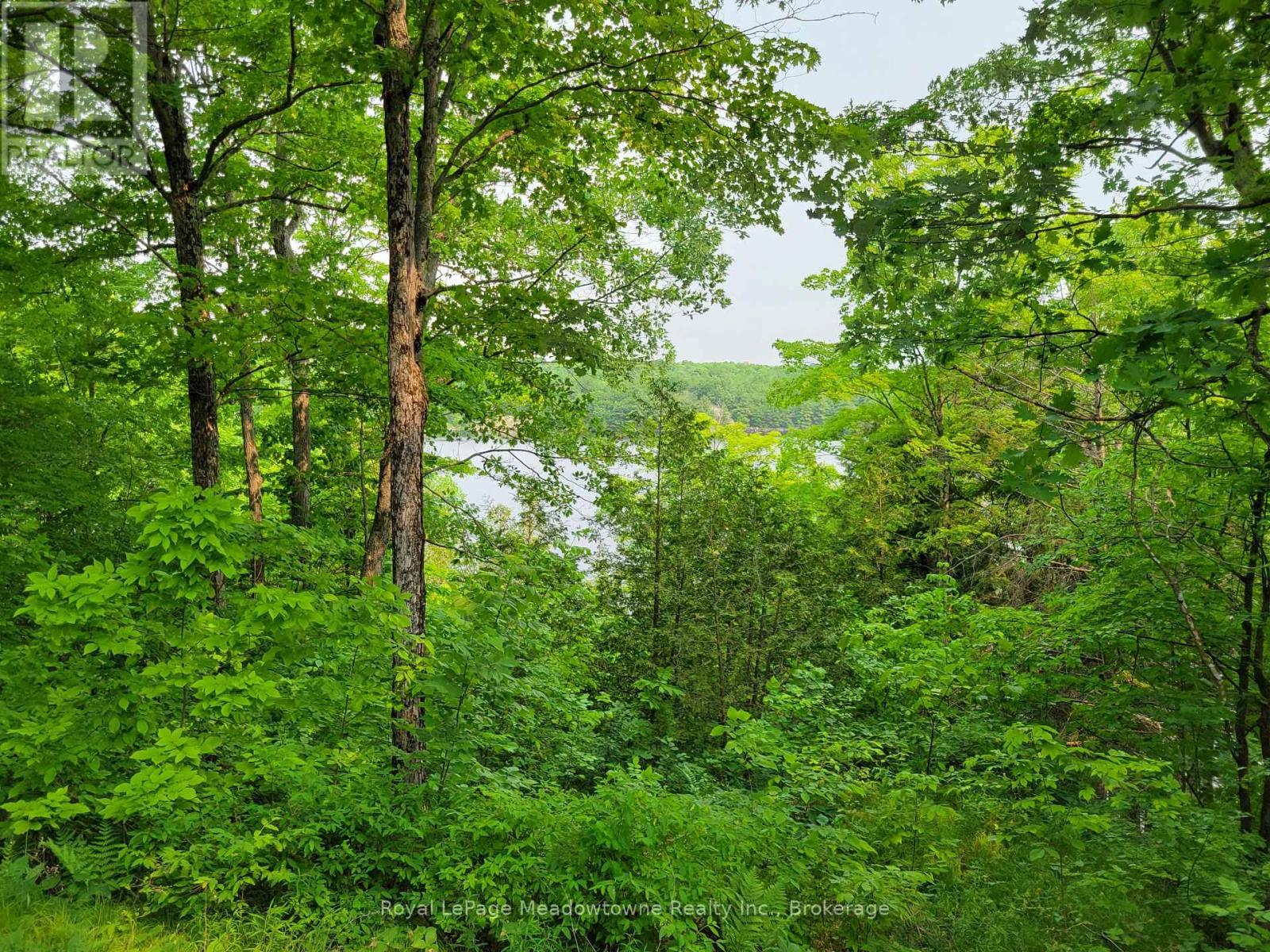 












28424 HIGHWAY 7 S

,
Central Frontenac (Frontenac Centre),




Ontario
K0H1B0

