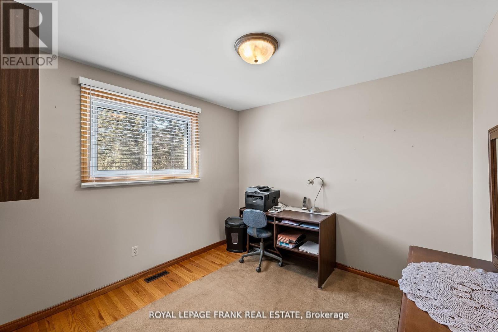 












1402 MANITOU DRIVE

,
Oshawa (Samac),




Ontario
L1G7P7

