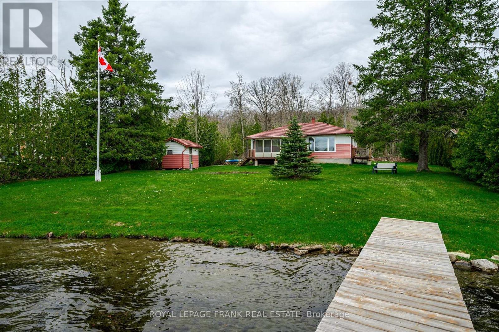 












2 FIRE ROUTE 13

,
Trent Lakes,




Ontario
K0L2H0

