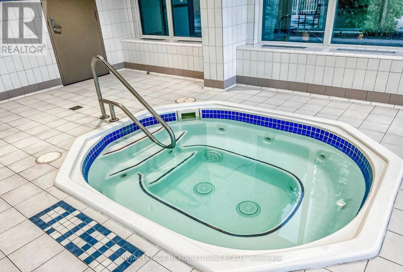 












2907 - 4070 CONFEDERATION PARKWAY

,
Mississauga,




Ontario
L5B0E9


