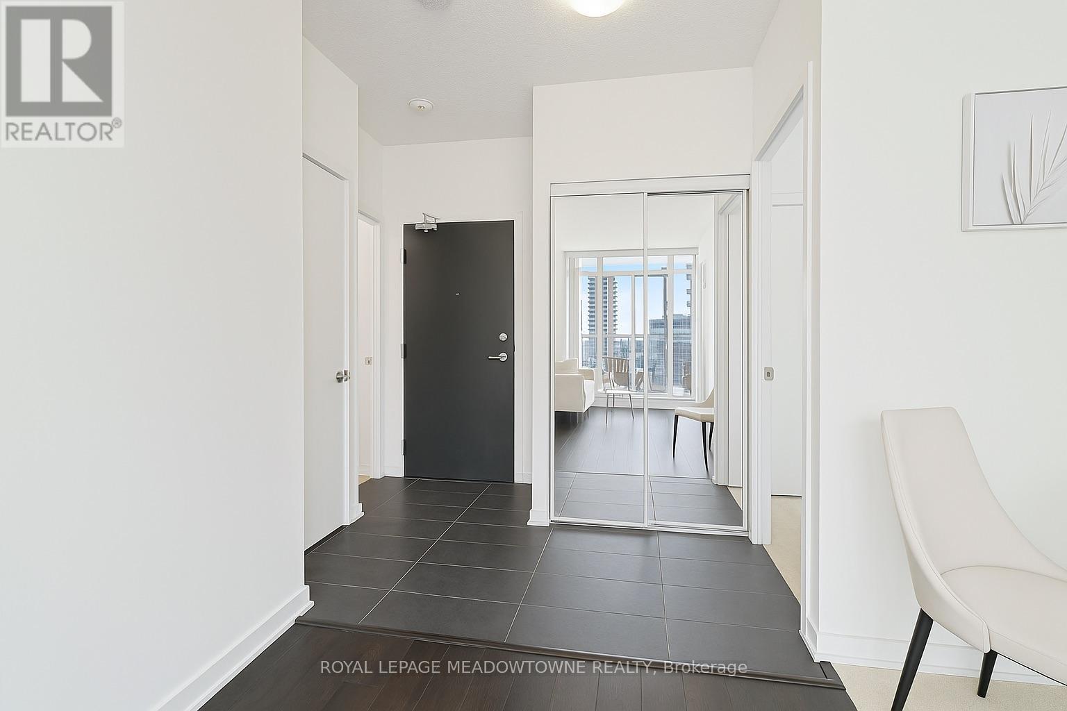 












2907 - 4070 CONFEDERATION PARKWAY

,
Mississauga,




Ontario
L5B0E9

