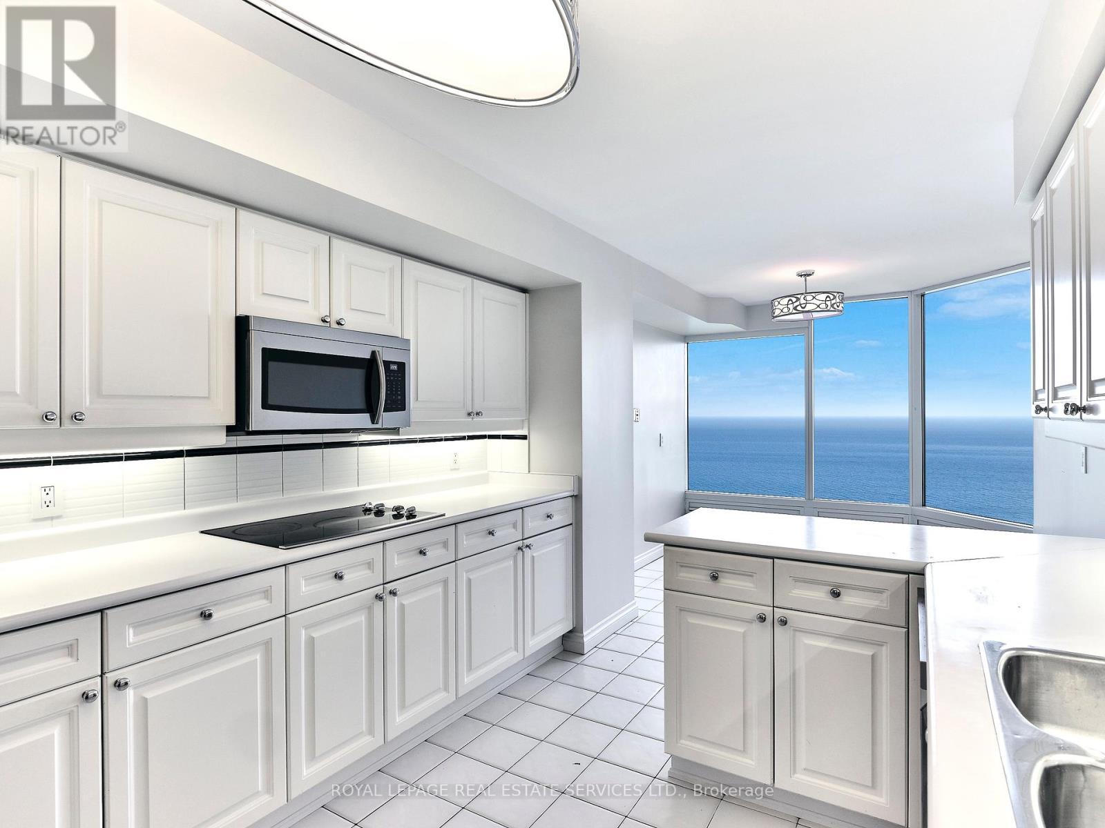 












3101 - 1 PALACE PIER COURT

,
Toronto,




Ontario
M8V3W9

