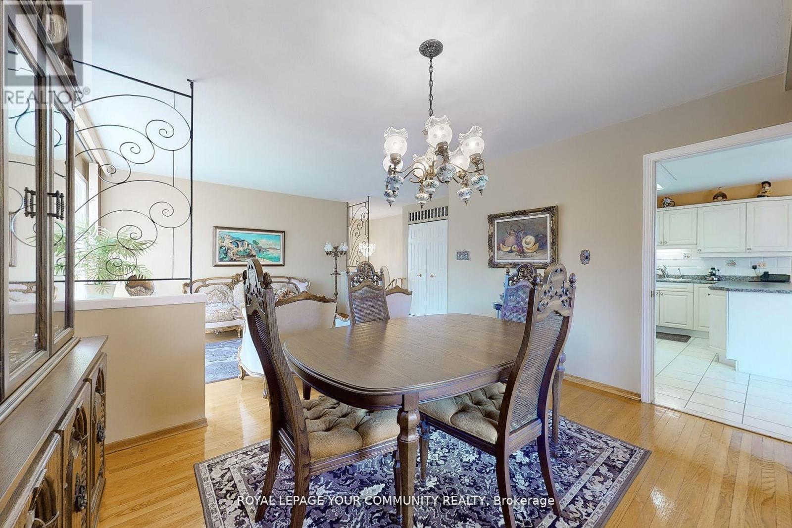 












78 WINCOTT DRIVE

,
Toronto,




Ontario
M9R2P1

