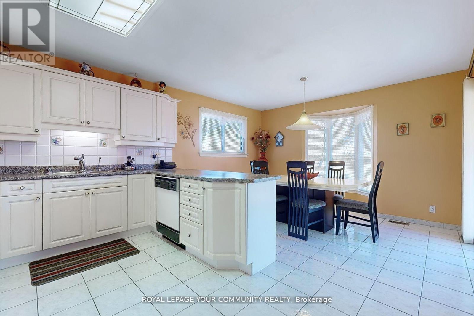 












78 WINCOTT DRIVE

,
Toronto,




Ontario
M9R2P1

