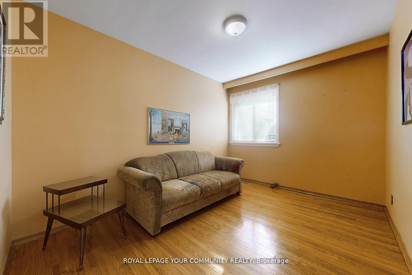 












78 WINCOTT DRIVE

,
Toronto,




Ontario
M9R2P1

