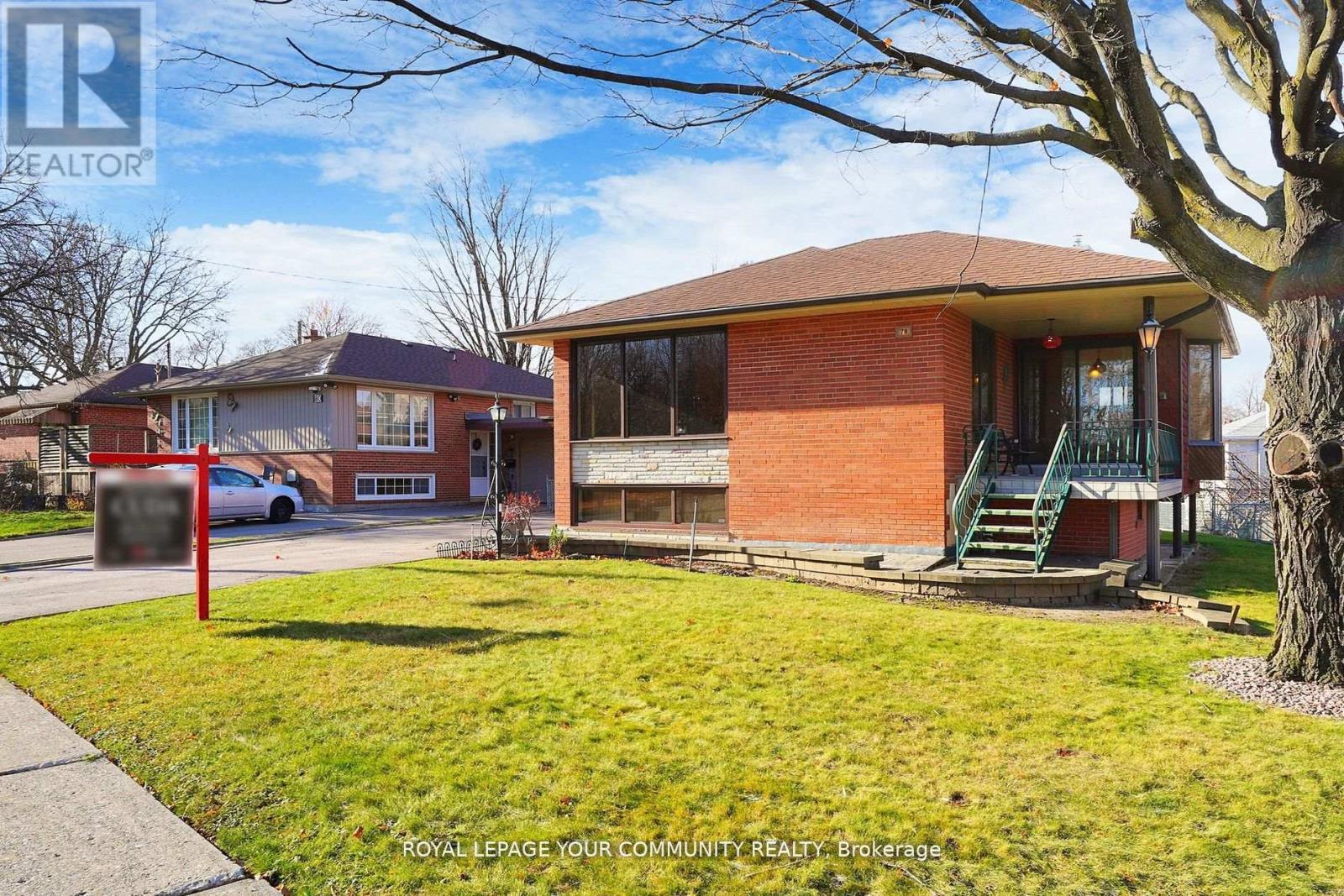 












78 WINCOTT DRIVE

,
Toronto,




Ontario
M9R2P1

