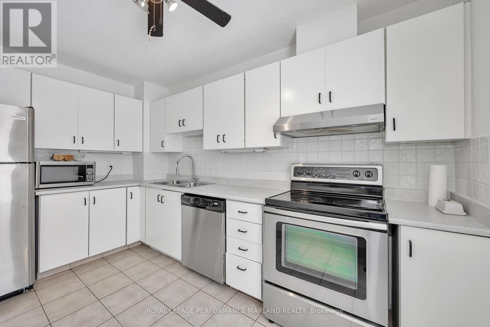 












46 - 1402 BALLARD COURT

,
Ottawa,




Ontario
K1B4Z2

