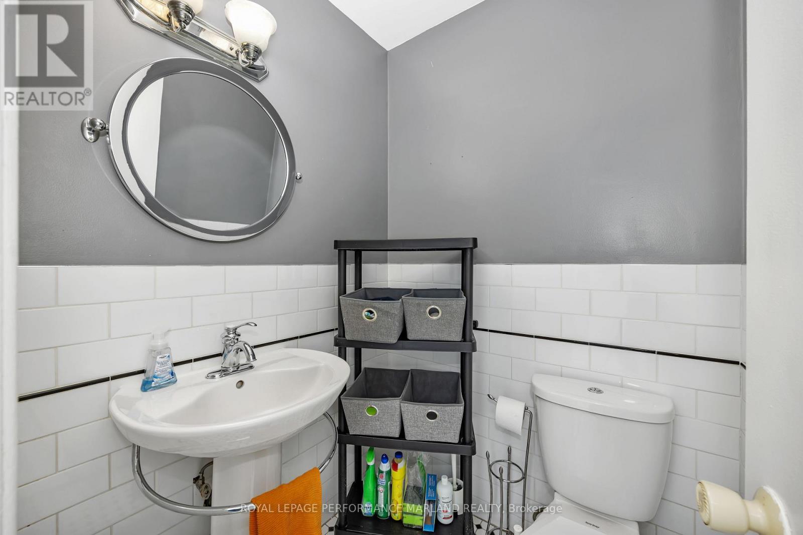 












46 - 1402 BALLARD COURT

,
Ottawa,




Ontario
K1B4Z2

