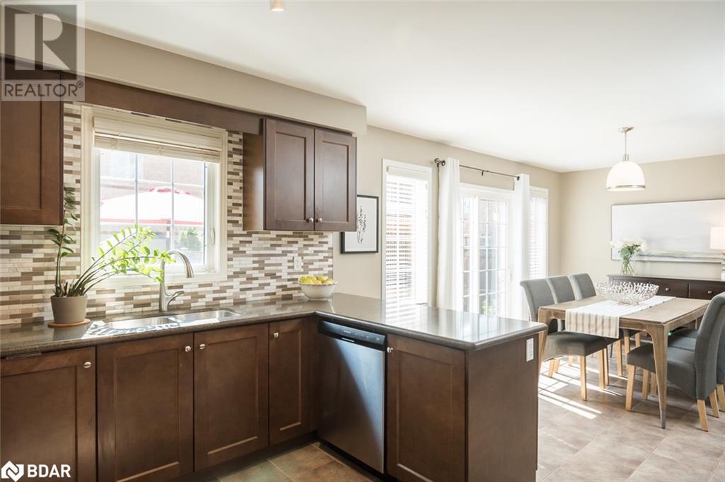 












292 GIDDINGS Crescent

,
Milton,




Ontario
L9T7A9

